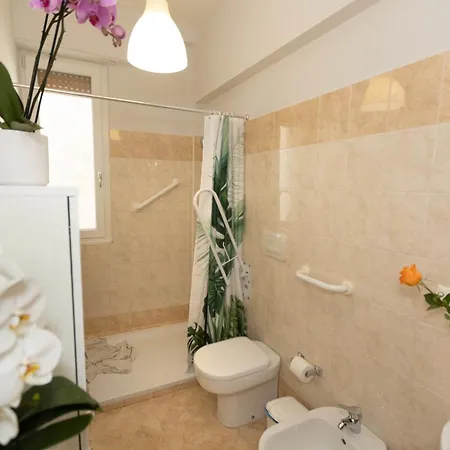 Διαμέρισμα Oasis Puccini & Visarno *